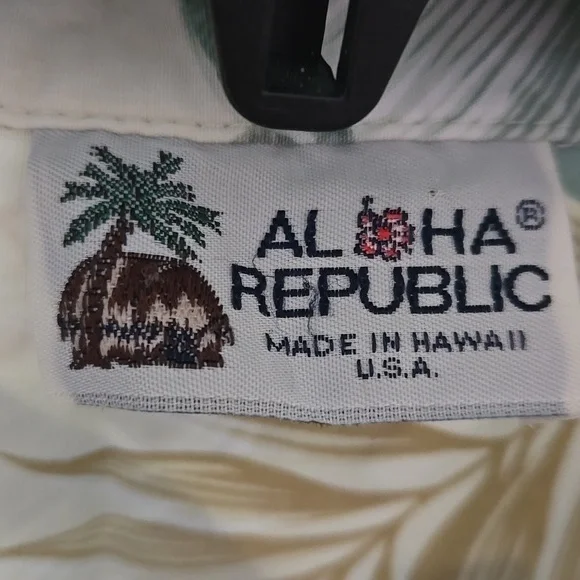 ALOHA REPUBLIC Tropical Leaf  Shirt - Picture 4 of 9